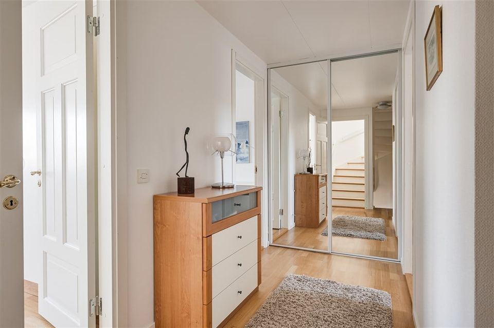 Radhus, Furuvägen 30, Hälletorp, Härnösand