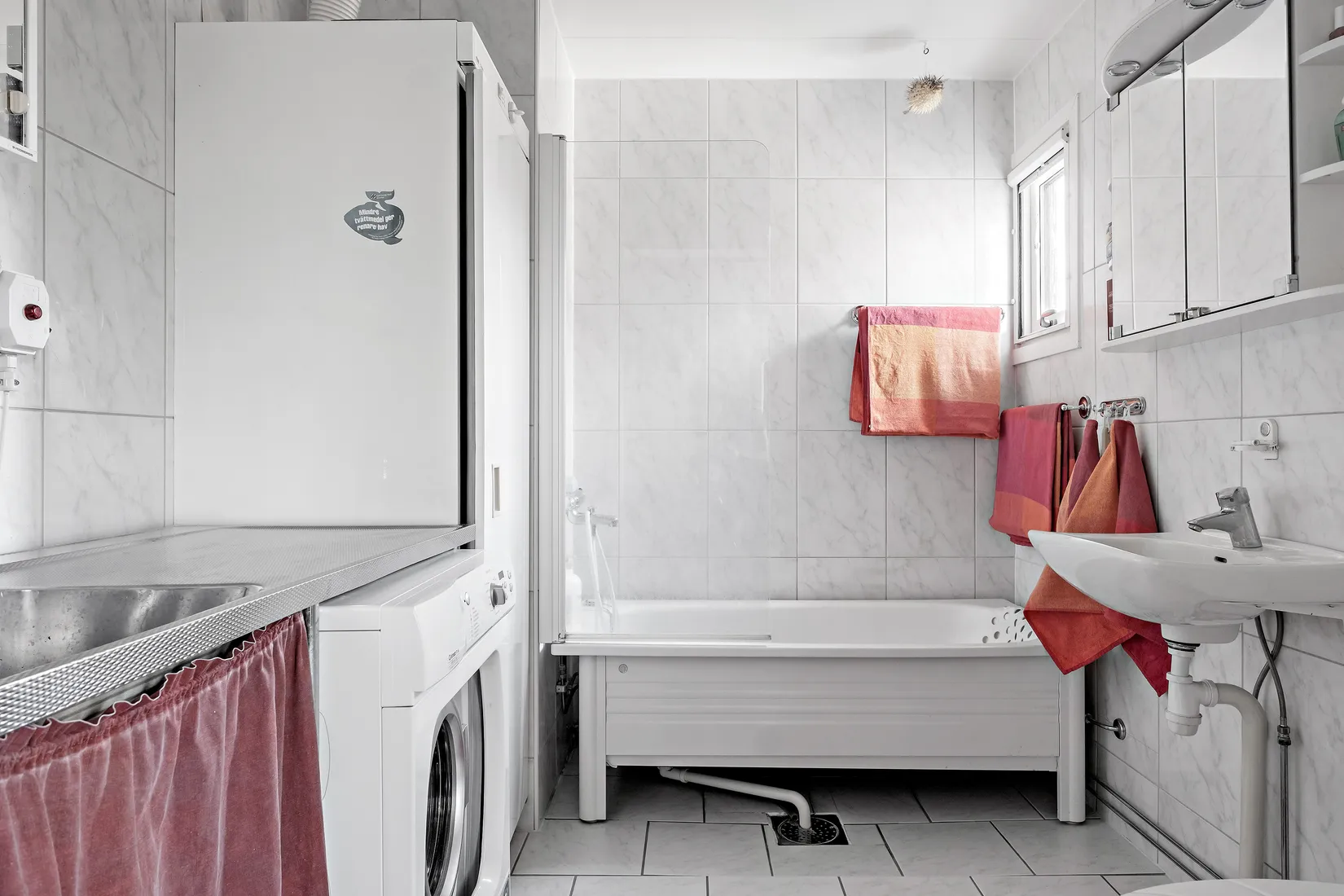 Villa, Radhus, Malörtsgatan 15, Gårdsten, Göteborg