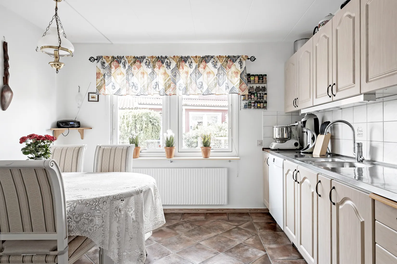 Villa, Radhus, Malörtsgatan 15, Gårdsten, Göteborg