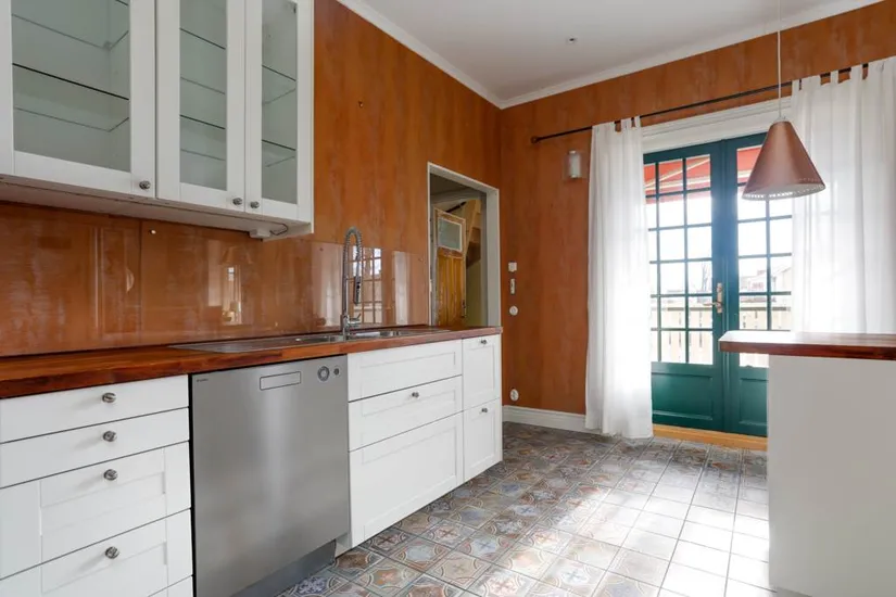 Villa, Stora Bergsgatan 20, Centralt , Askersund
