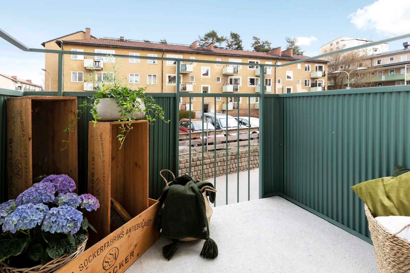 Bostadsrätt, Emågatan 38, 1tr, Bagarmossen, Stockholm