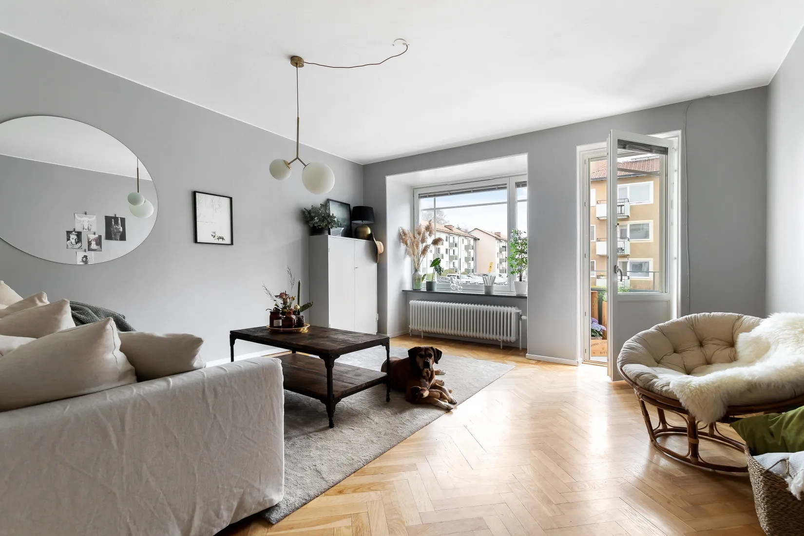 Bostadsrätt, Emågatan 38, 1tr, Bagarmossen, Stockholm