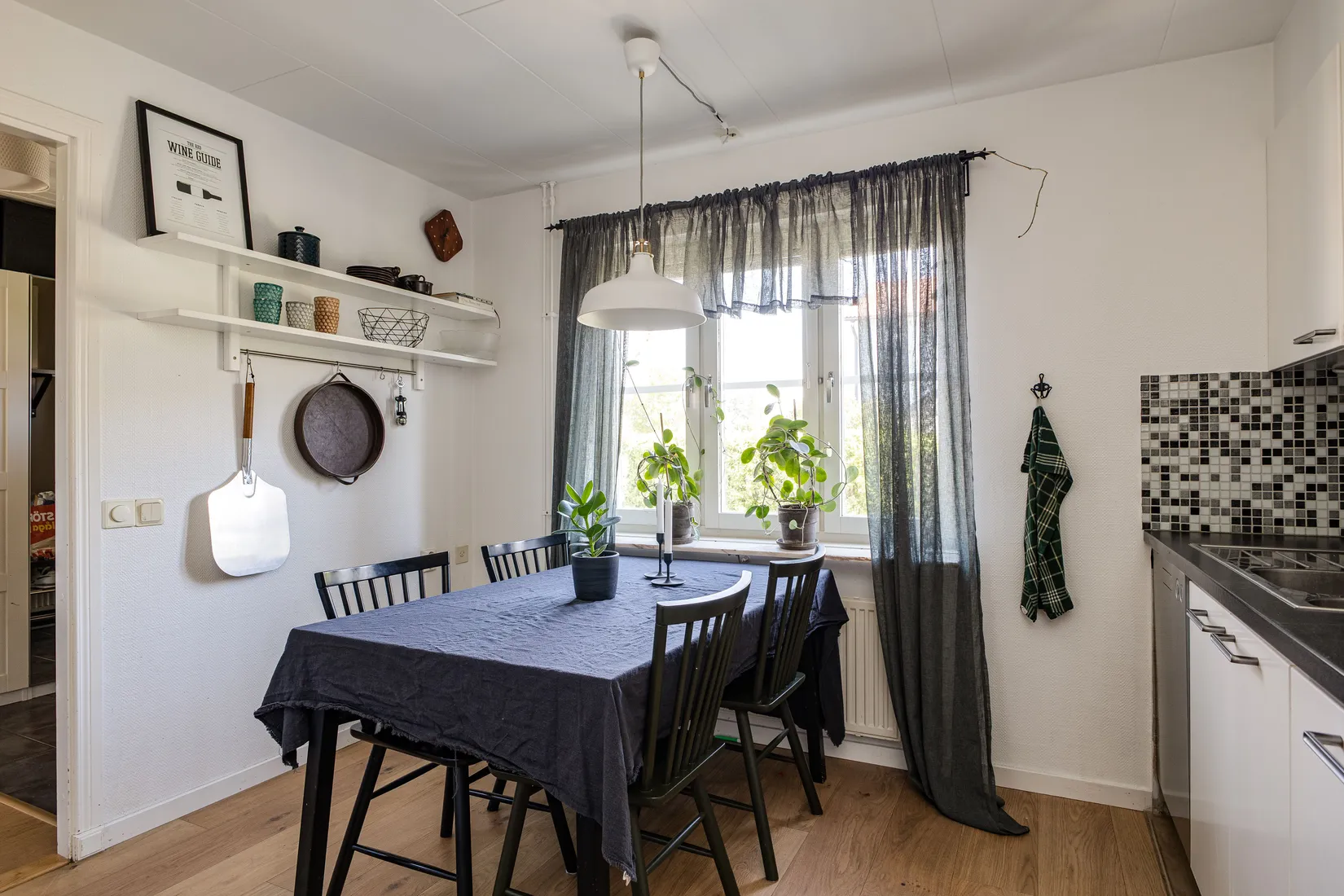 Bostadsrätt, Natt Och Dags Allé 17, Haga, Enköping