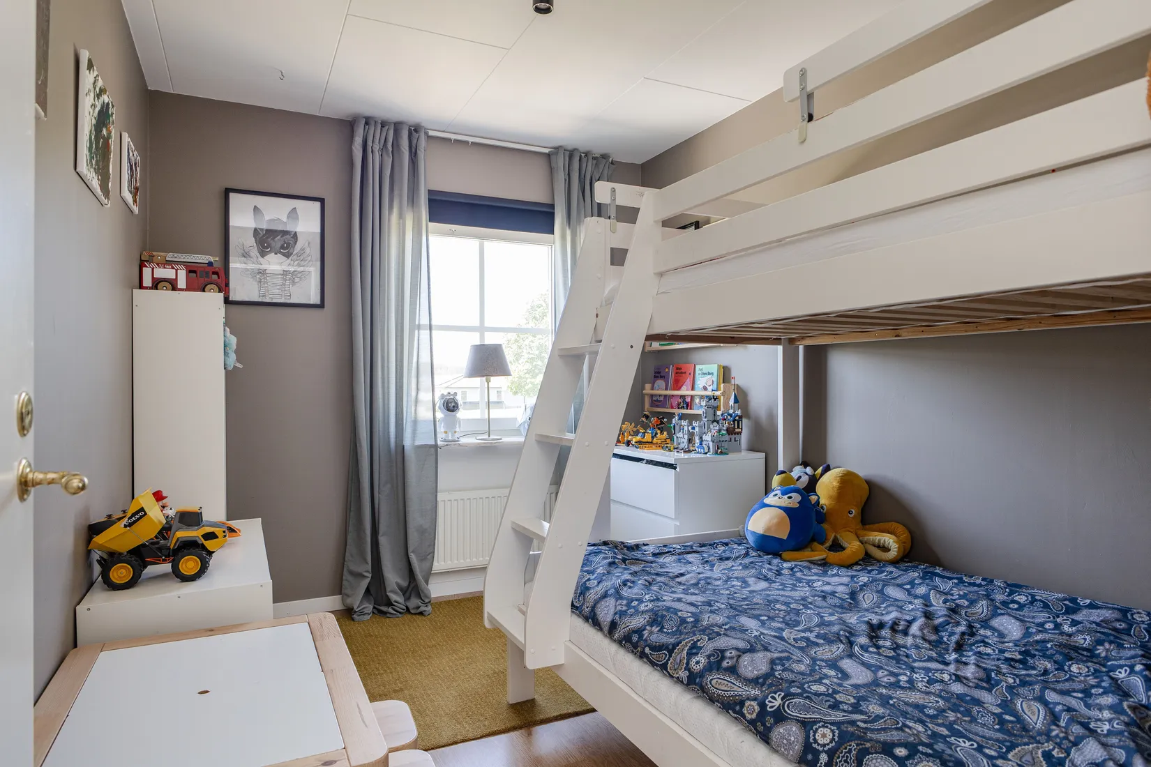 Bostadsrätt, Natt Och Dags Allé 17, Haga, Enköping