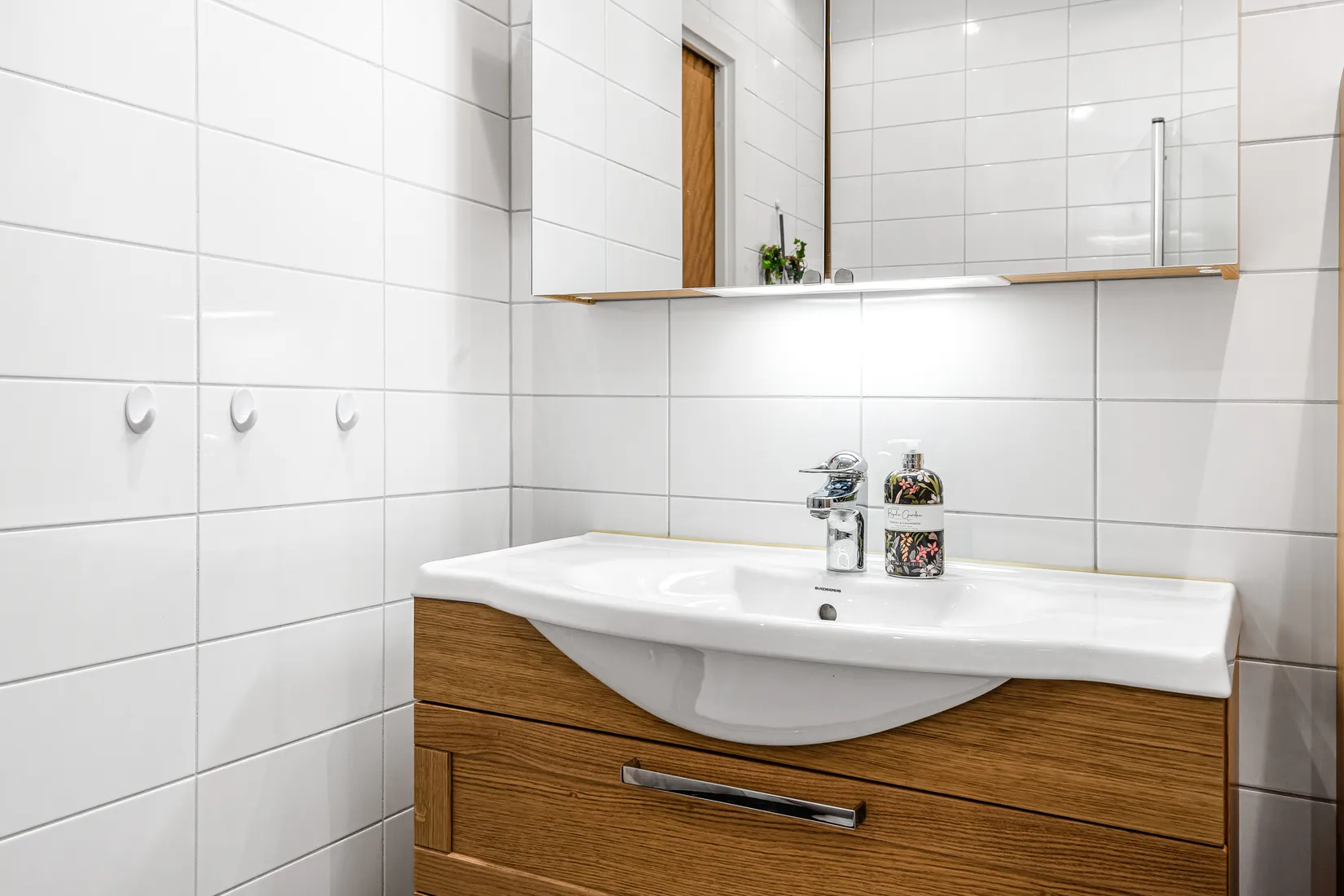 Bostadsrätt, Ekshäradsgatan 83, 8tr, Farsta, Stockholm