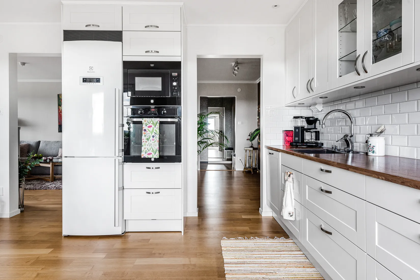 Bostadsrätt, Ekshäradsgatan 83, 8tr, Farsta, Stockholm