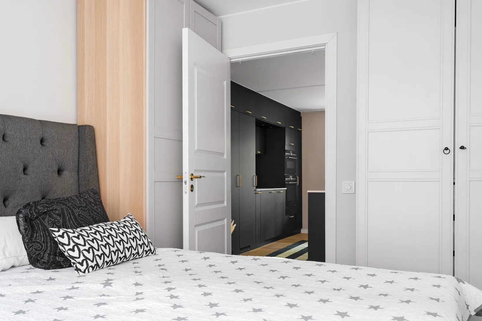 Bostadsrätt, Sandhamnsgatan 42B, Gärdet, Stockholm