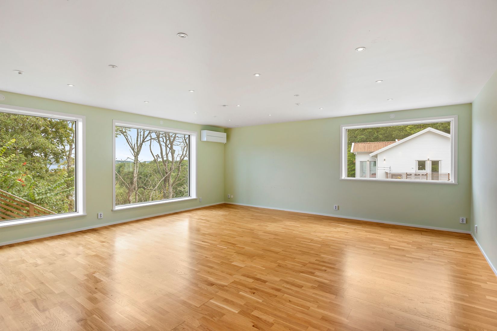 Villa, Jonseredvägen 100, Centrum, Lerum