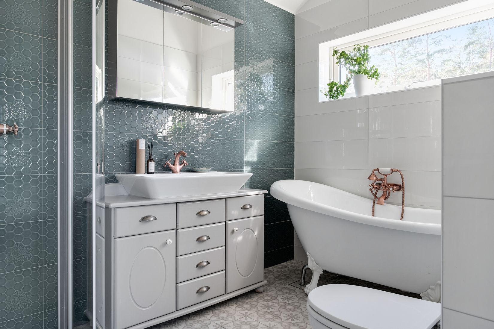 Villa, Högmora ringväg 11, Högmora, Huddinge