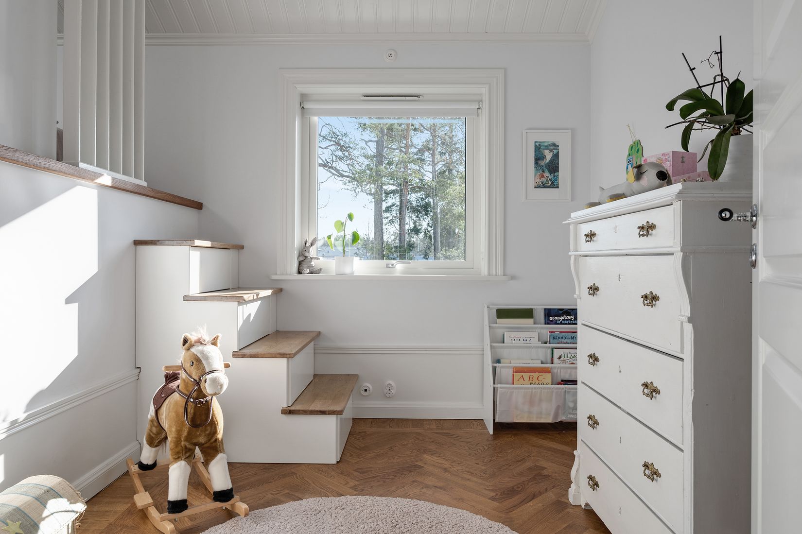 Villa, Högmora ringväg 11, Högmora, Huddinge