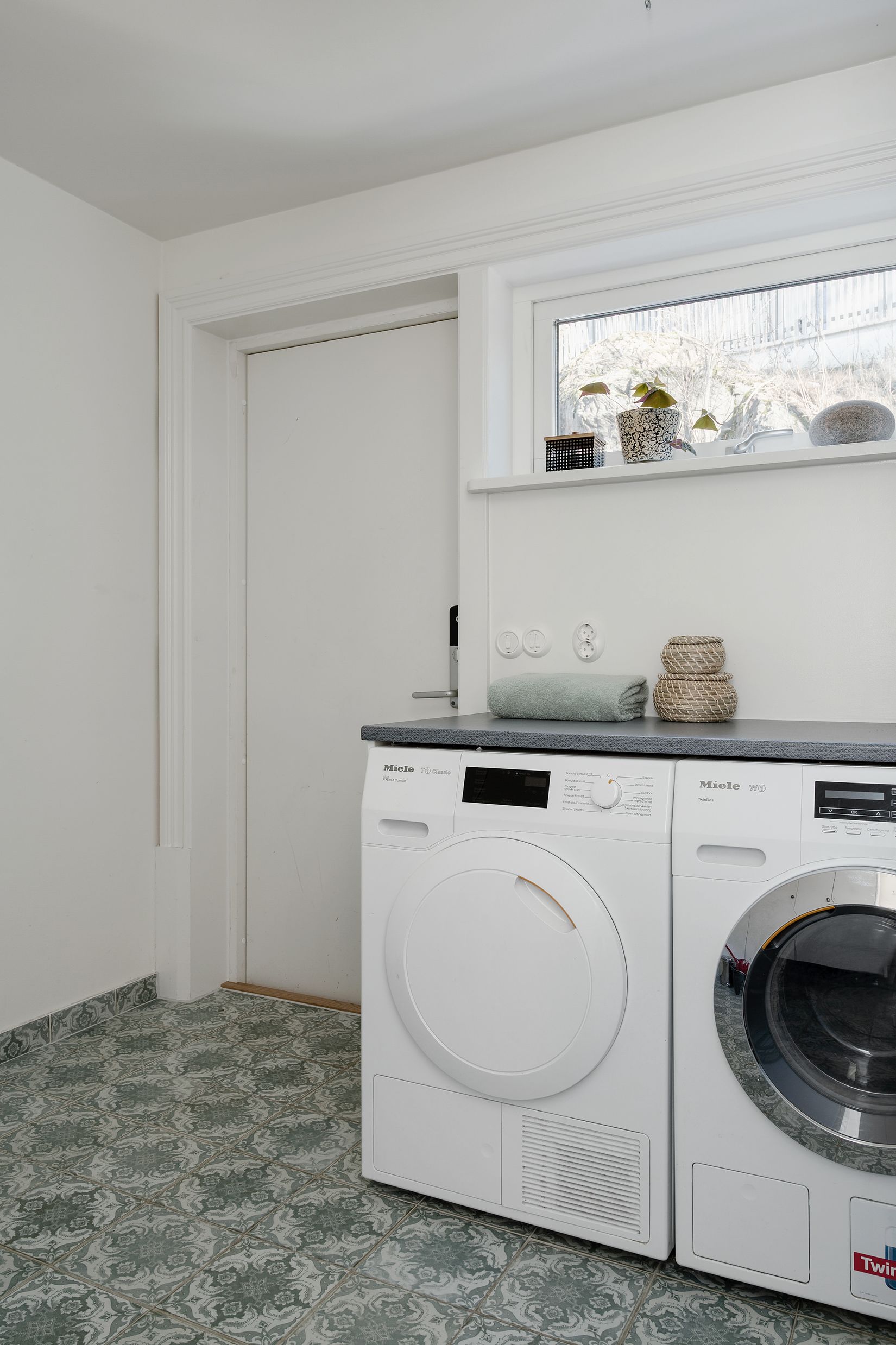 Villa, Högmora ringväg 11, Högmora, Huddinge