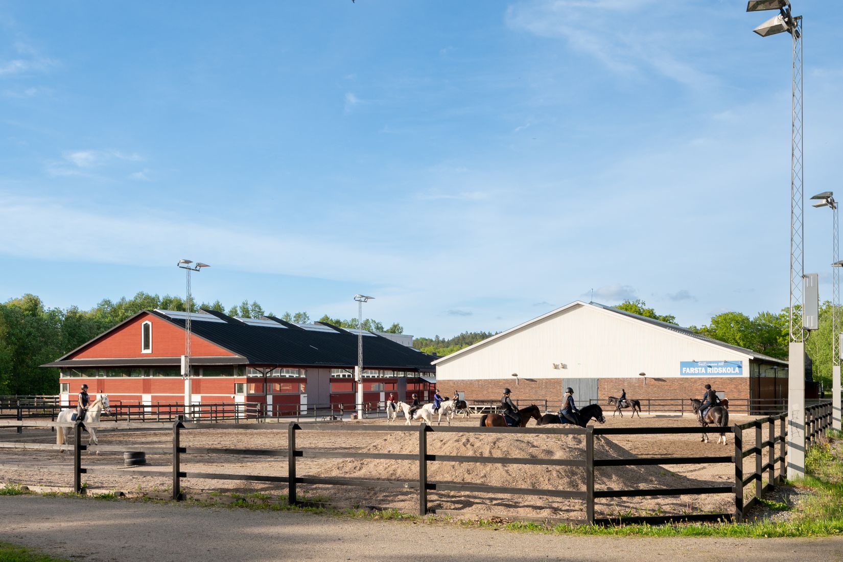 Villa, Högmora ringväg 11, Högmora, Huddinge