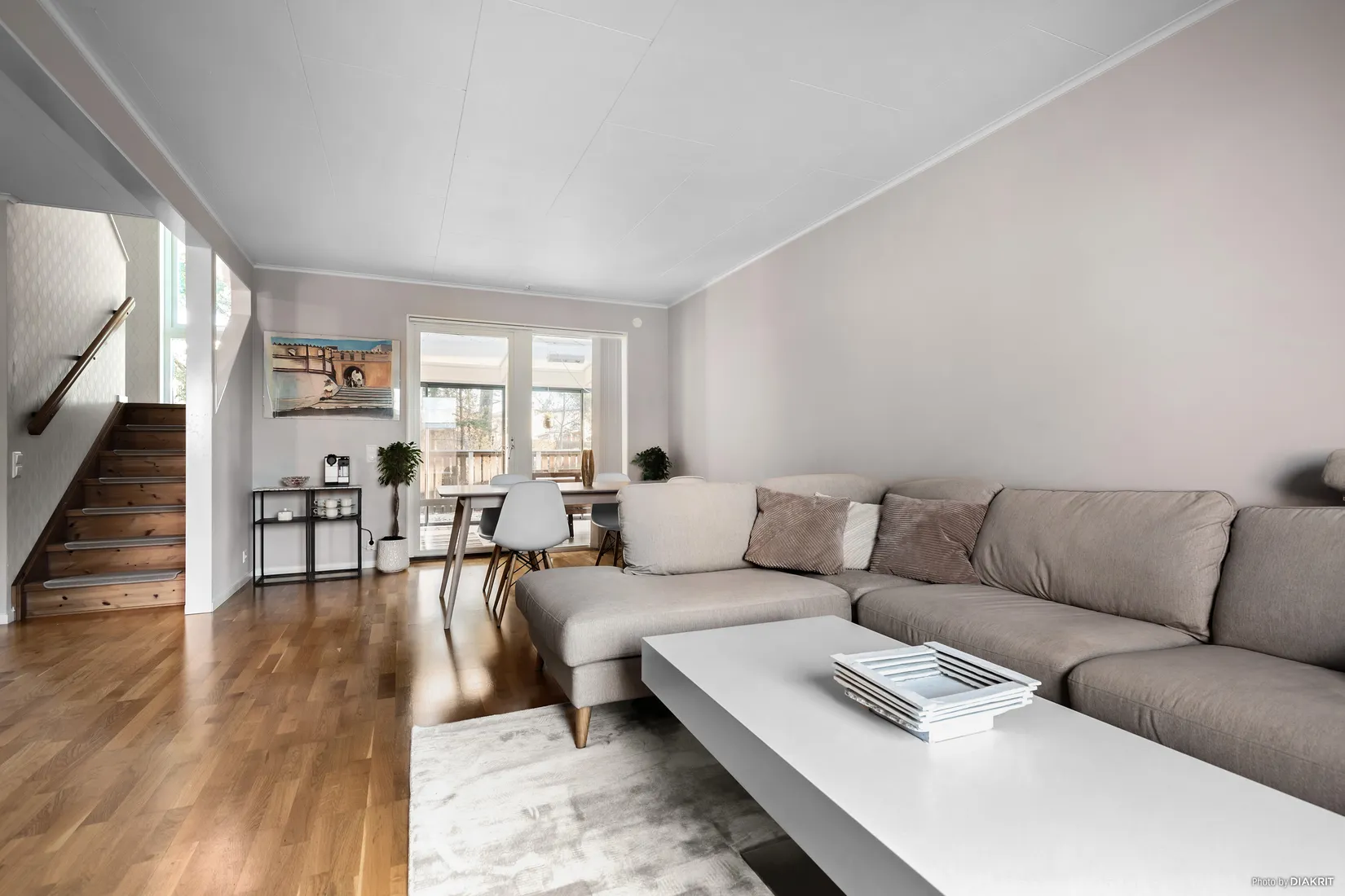 Villa, Radhus, Planetbacken 162, Botkyrka