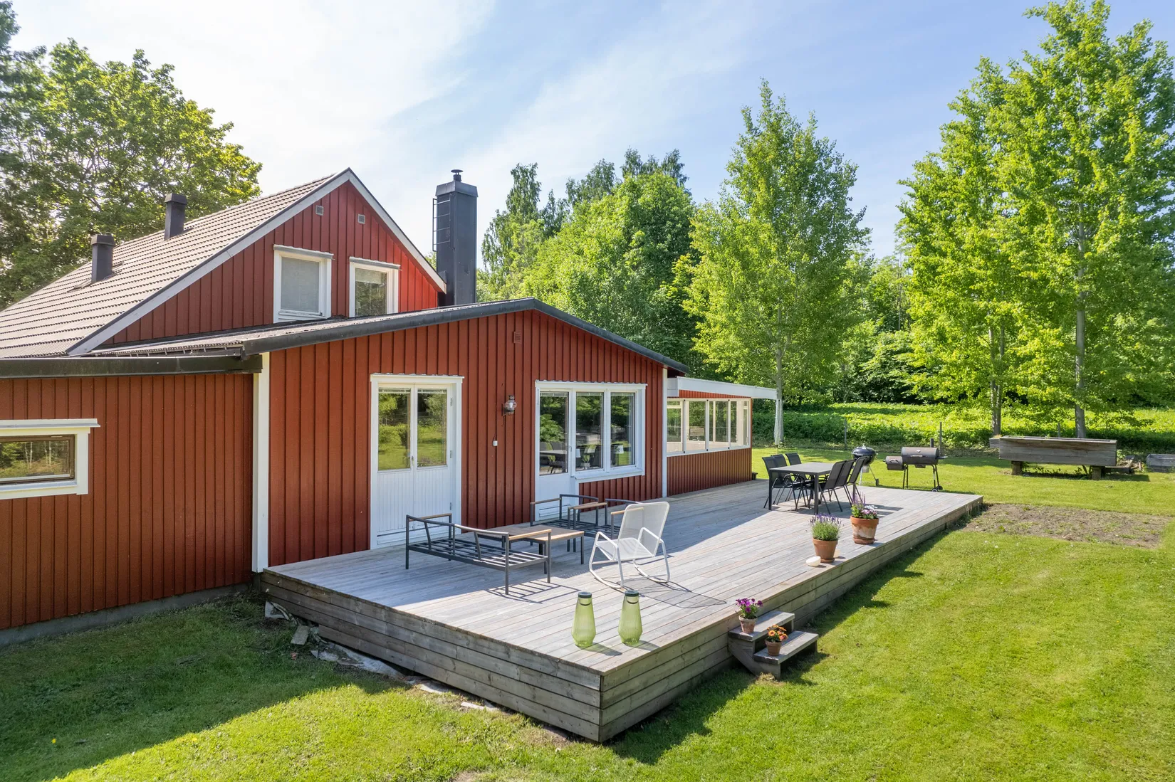Villa, Vombovägen 7, Lanna, Lekeberg