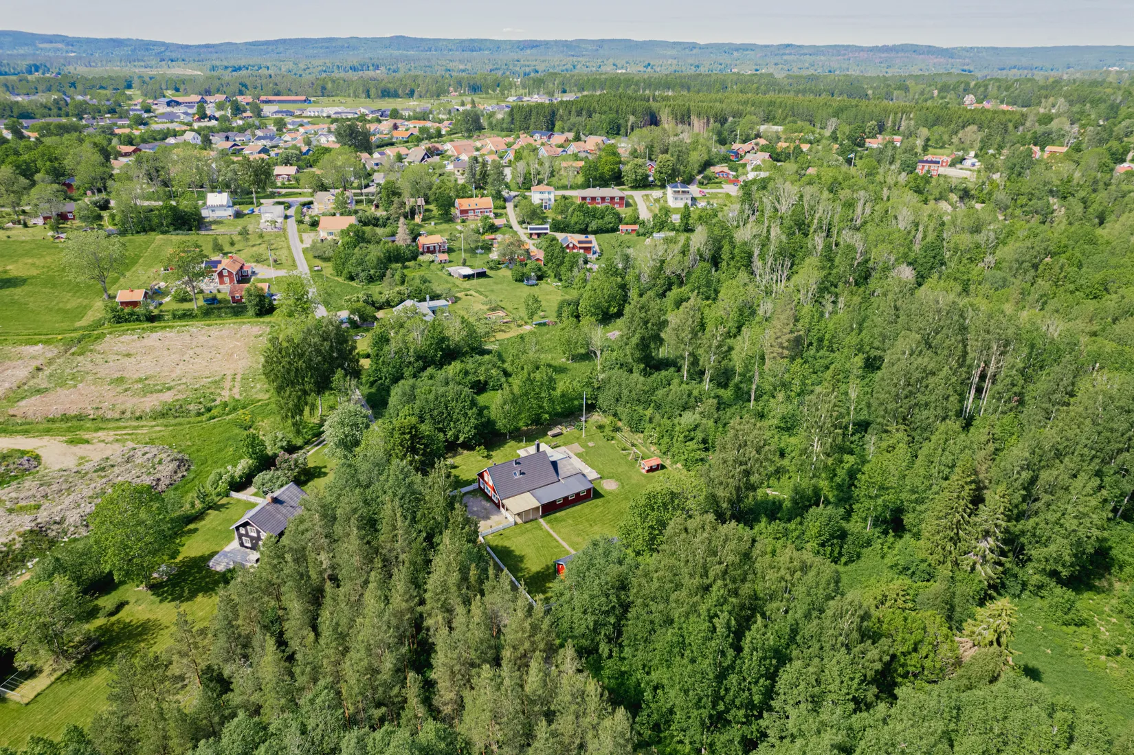Villa, Vombovägen 7, Lanna, Lekeberg