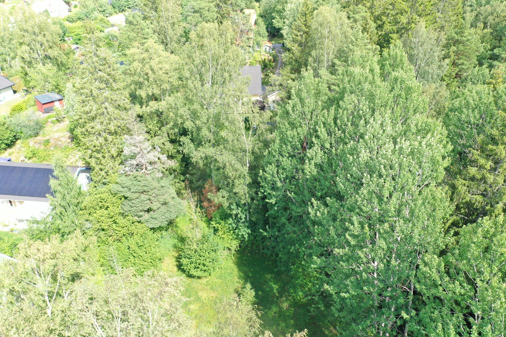 Tomt, Stockrosvägen 18, Tullinge, Botkyrka