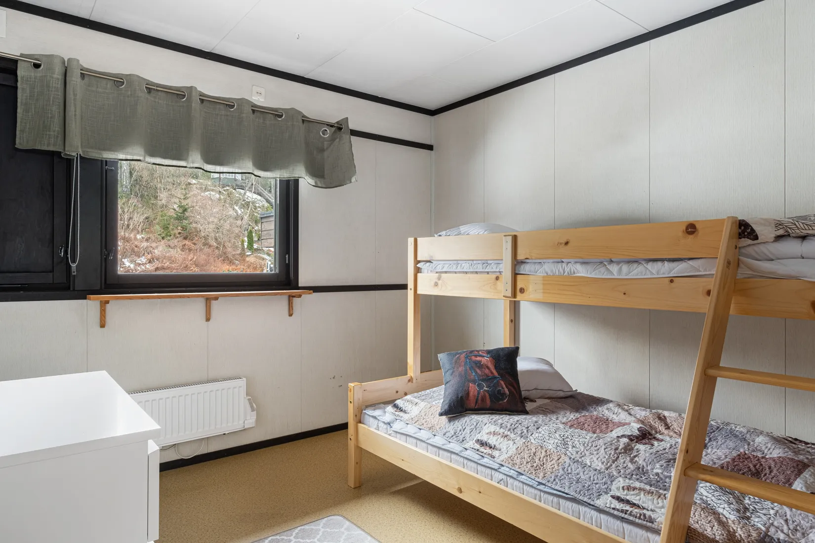 Villa, Jättevägen 27, Trollbäcken, Tyresö