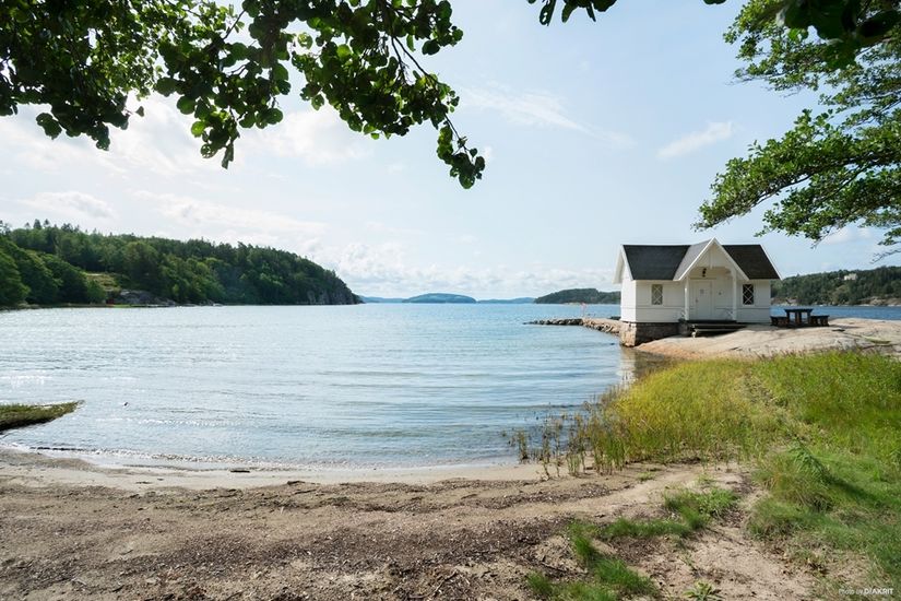 Villa, Radhus, Färlevfjordsvägen 18, Torreby, Munkedal