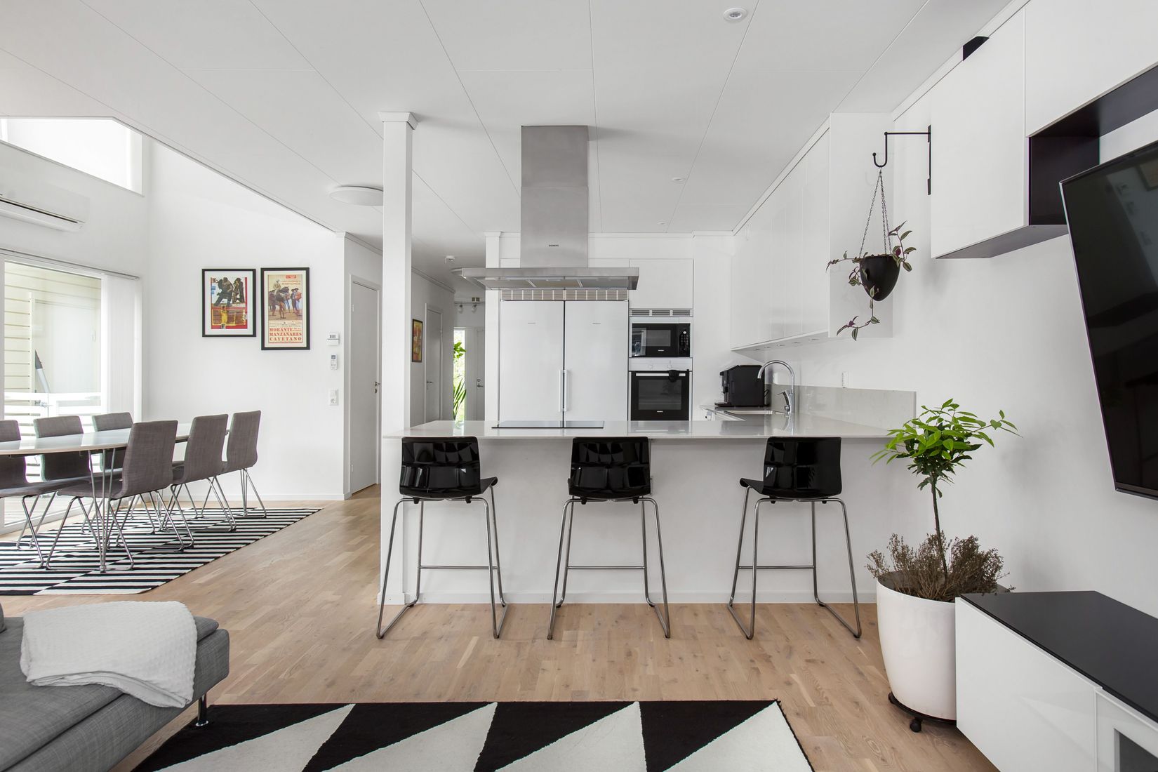 Radhus, Blomkålsvägen 11, Ekängen, Linköping