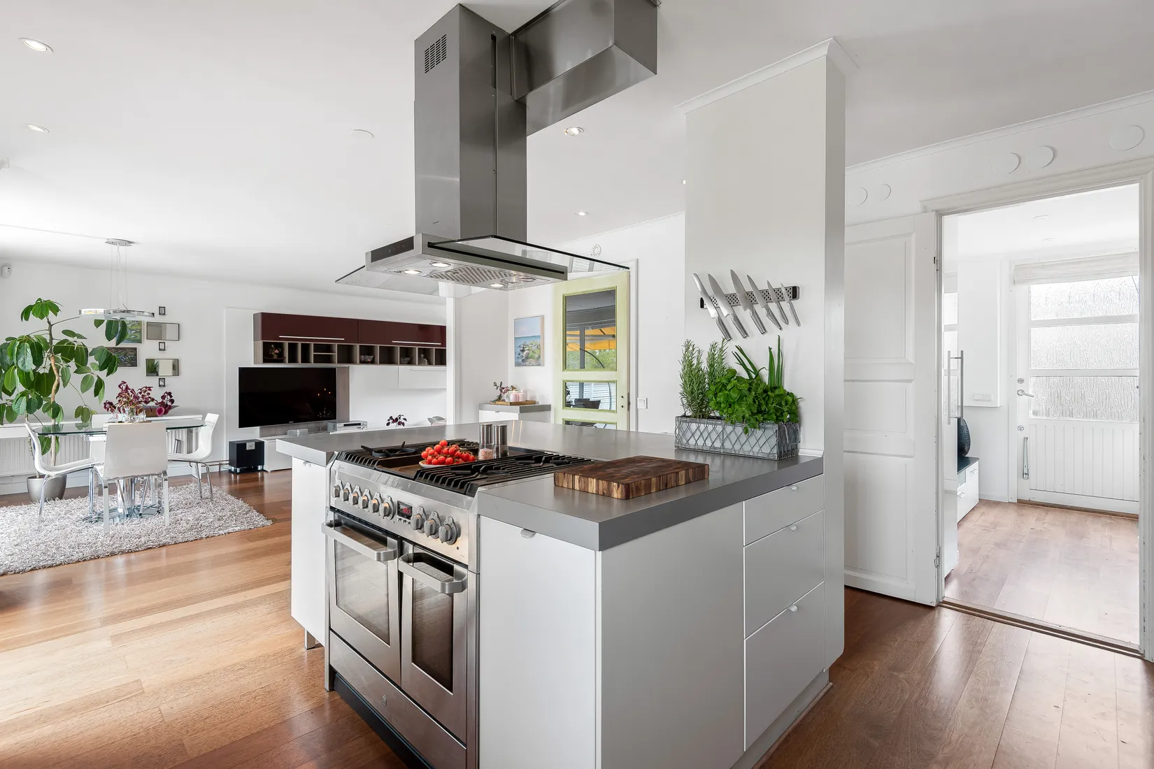 Villa, Mandelblomsvägen 1, Hässelby Södra Villastad, Stockholm