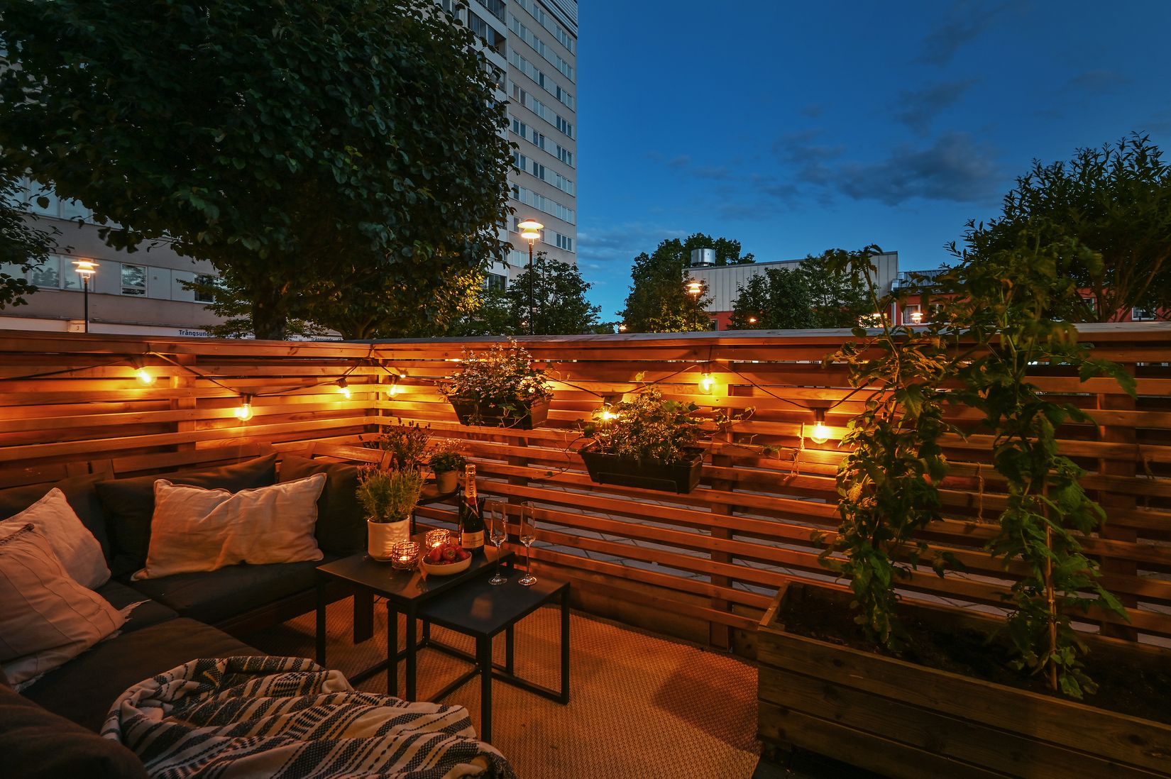 Bostadsrätt, Trångsundstorget 1, Trångsunds Centrum, Huddinge