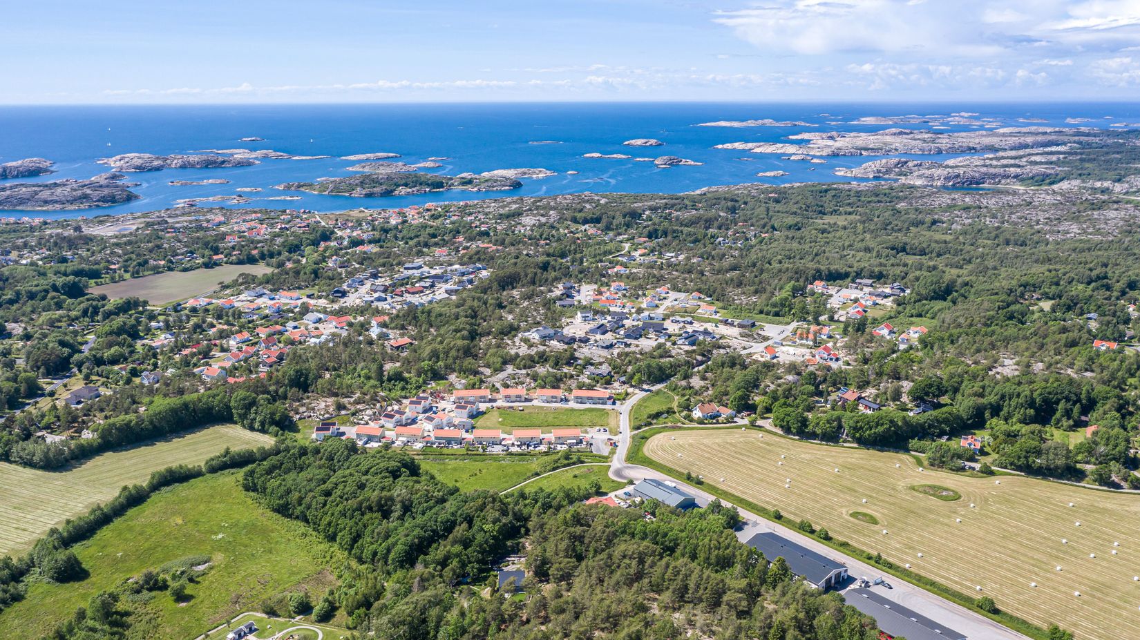 Villa, Radhus, Ulmekärrsgården 30, Grebbestad, Tanum