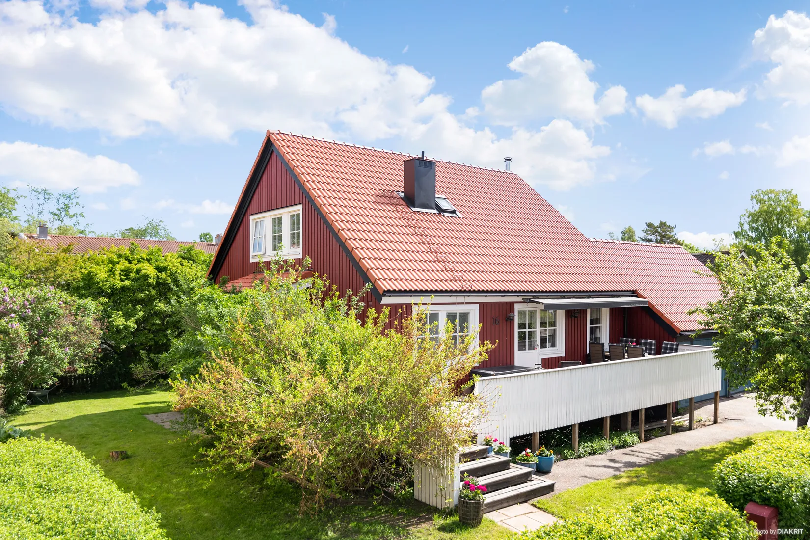 Villa, Brudsporregränd 16, Kälvesta, Stockholm