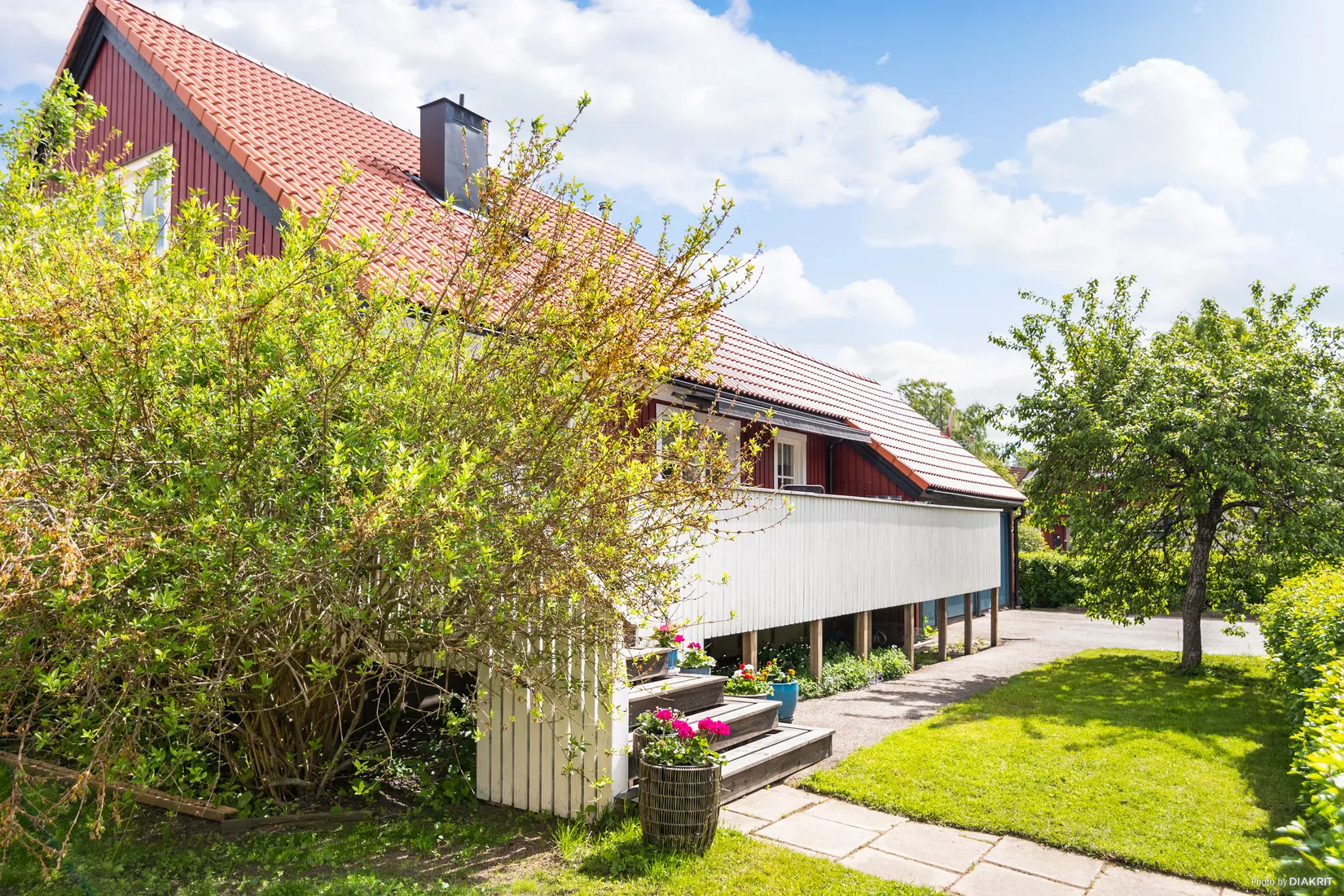Villa, Brudsporregränd 16, Kälvesta, Stockholm