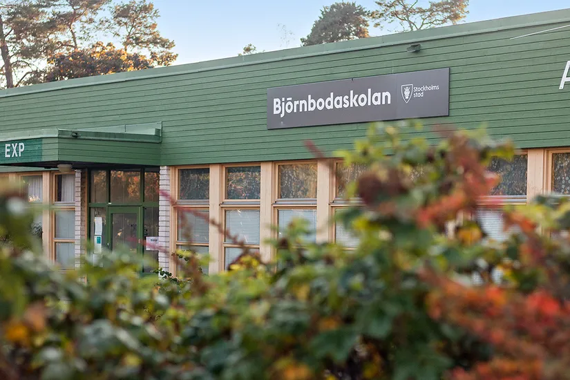 Villa, Brudsporregränd 16, Kälvesta, Stockholm