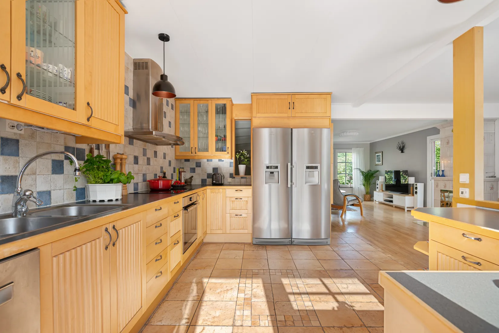 Villa, Brudsporregränd 16, Kälvesta, Stockholm
