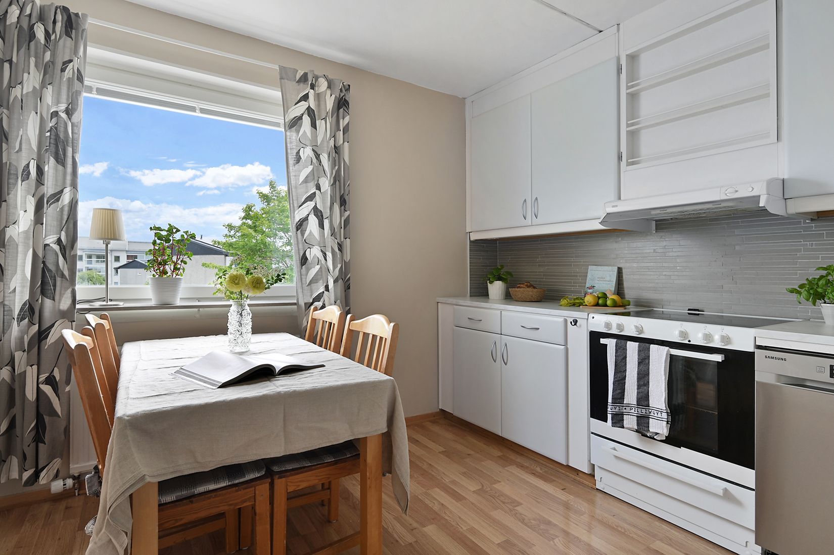 Bostadsrätt, Tegvägen 88, Viksjö, Järfälla