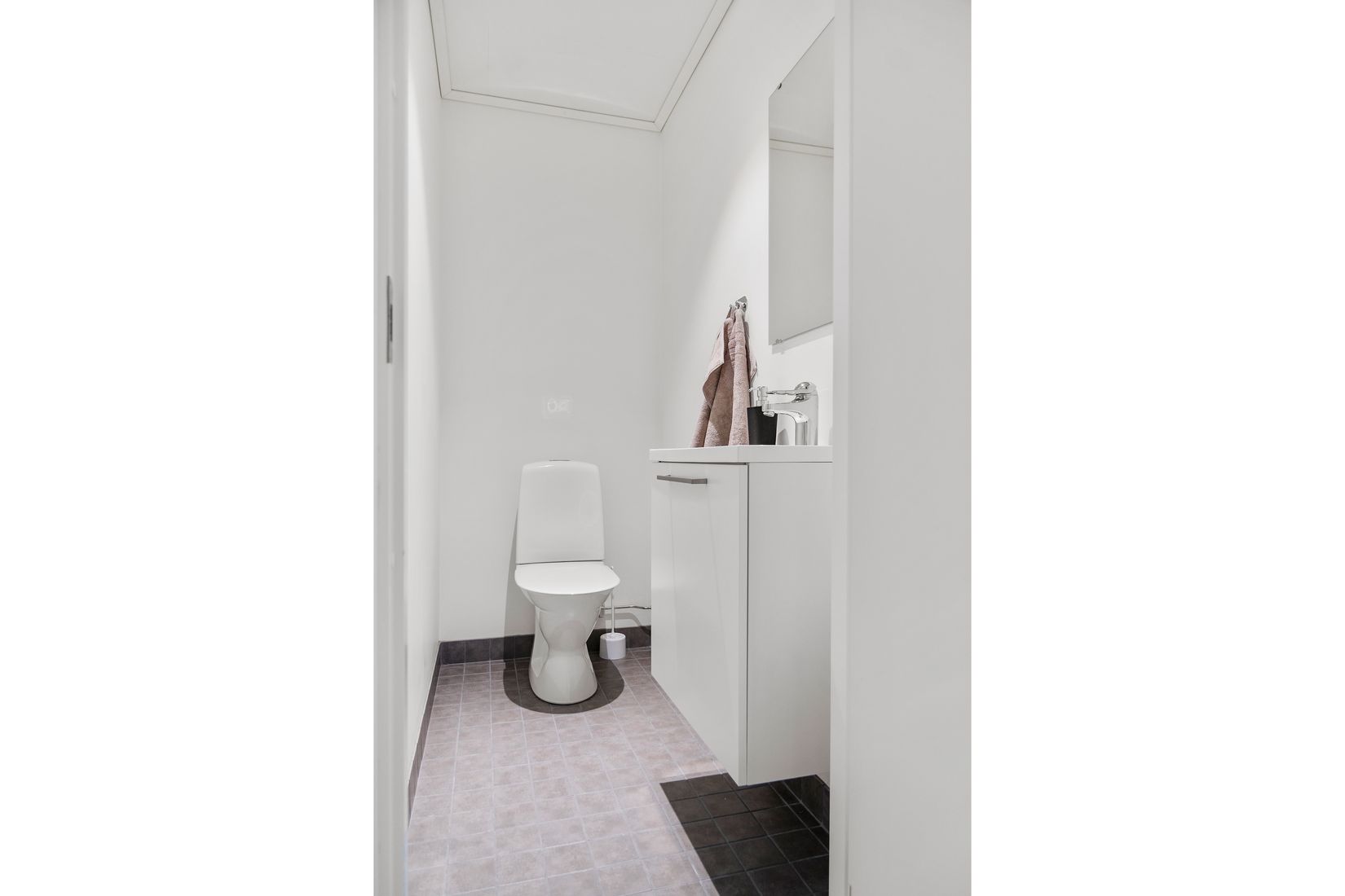 Bostadsrätt, Storhogna Torg 2E, Storhogna, Berg