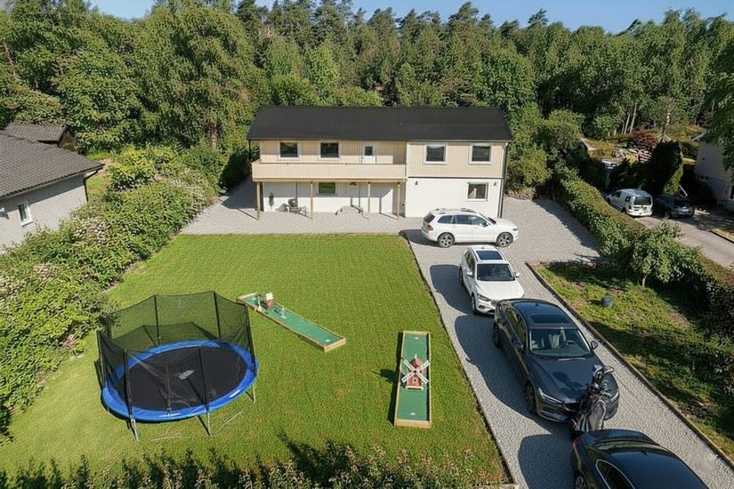 Villa, Lövdalsvägen 60, Segeltorp, Huddinge