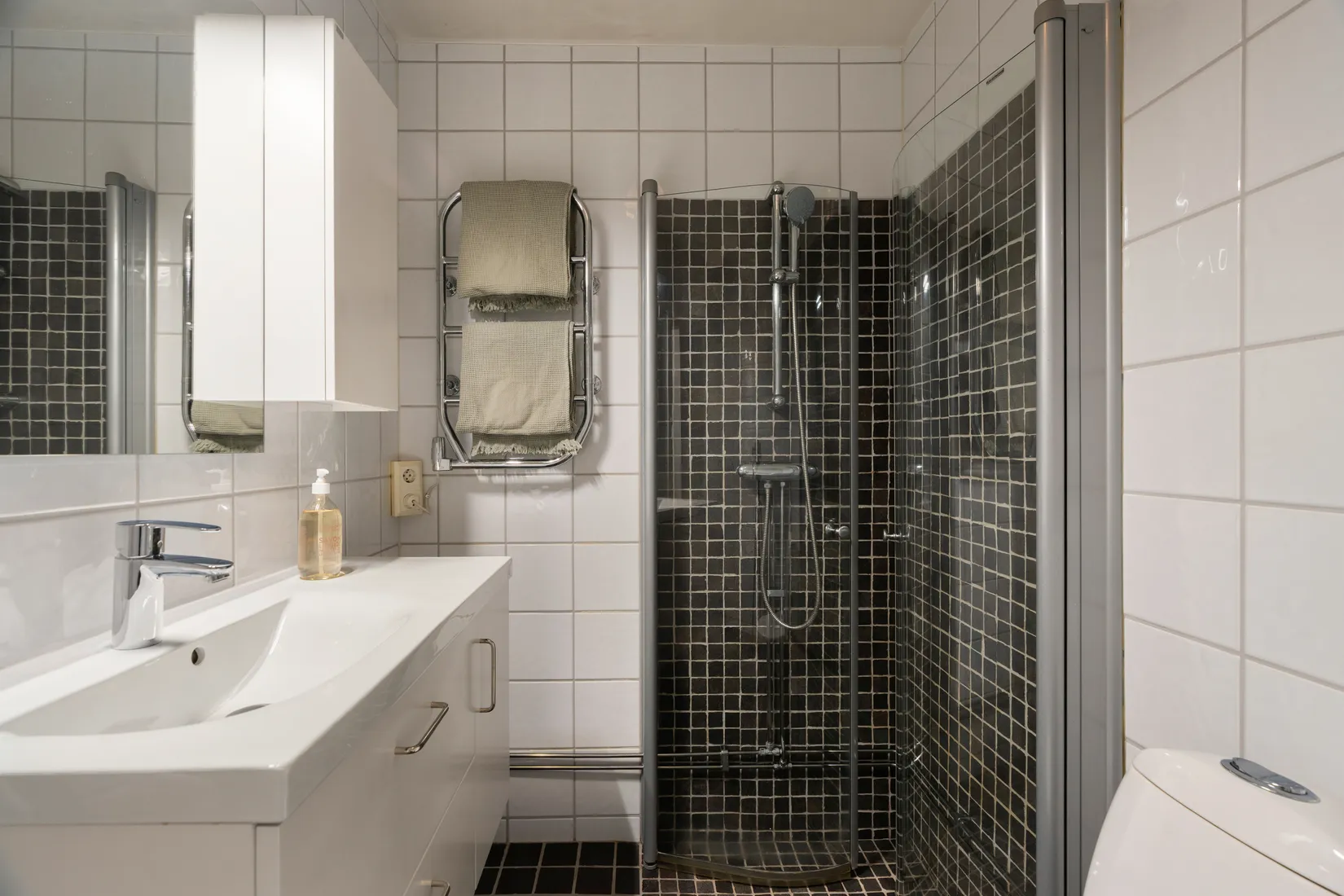 Bostadsrätt, Ynglingagatan 21, Vasastan, Stockholm