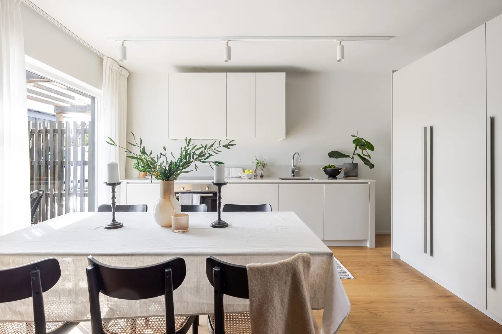 Radhus, Stenkolsgatan 20A, Stenby, Eskilstuna