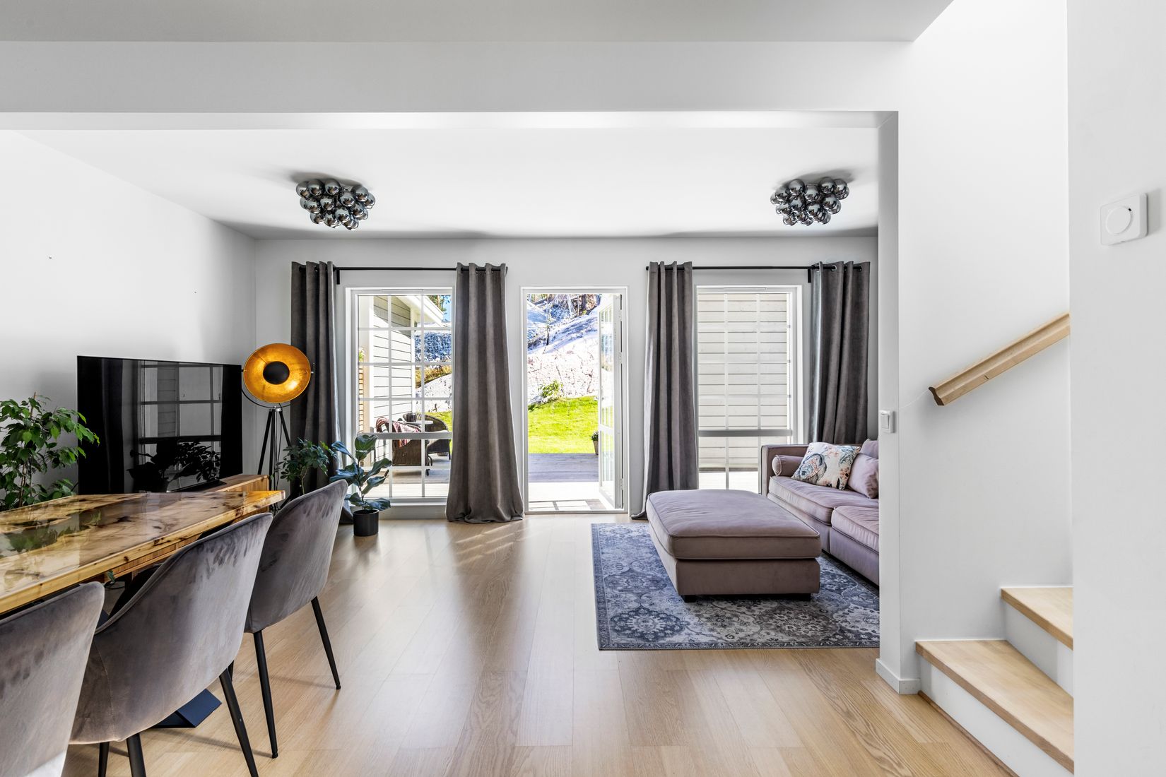 Bostadsrätt, Radhus, Blåhallonvägen 26A, Tosterön, Strängnäs