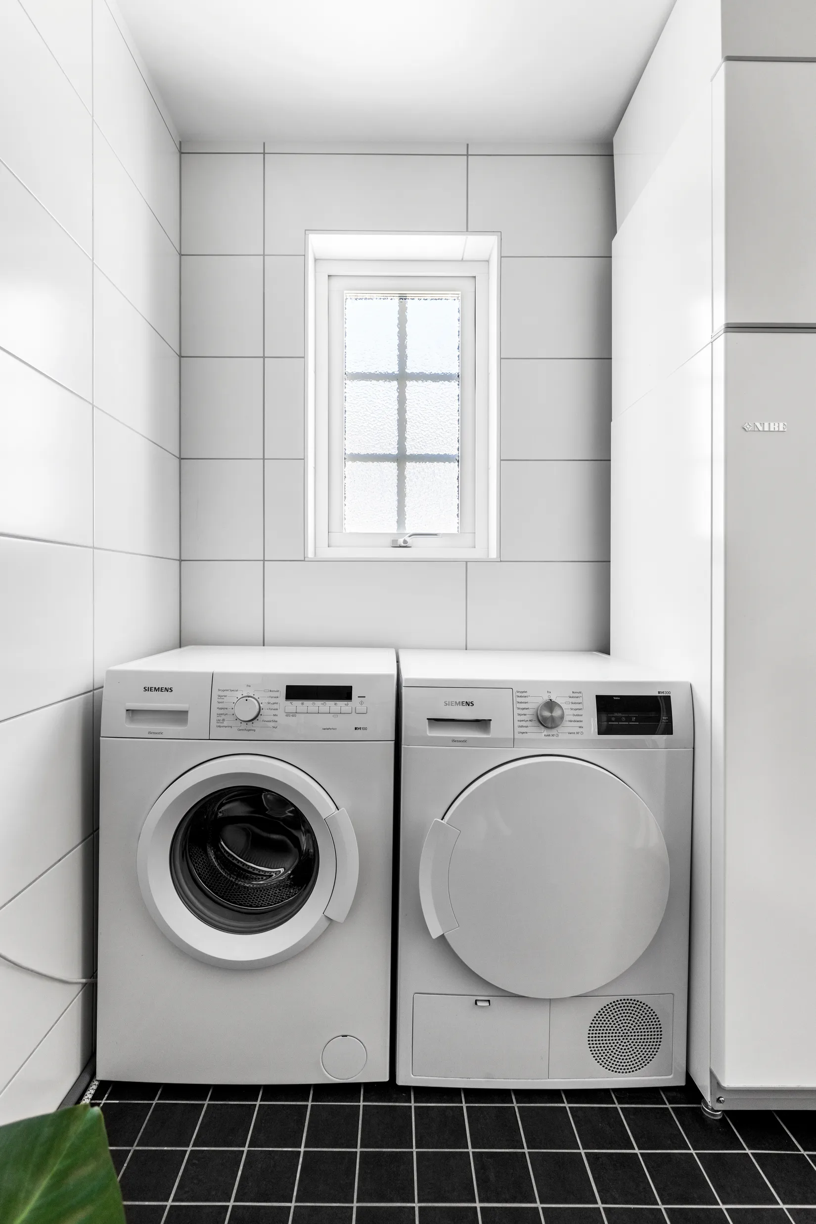 Bostadsrätt, Radhus, Blåhallonvägen 26A, Tosterön, Strängnäs
