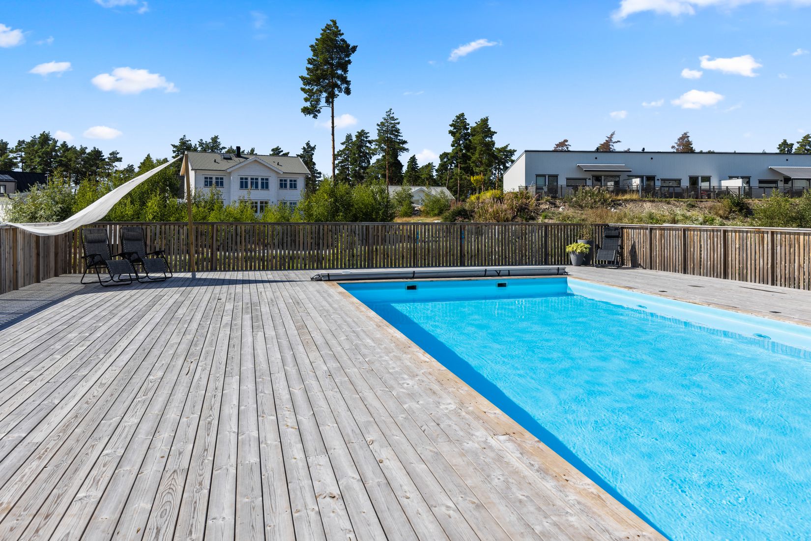 Bostadsrätt, Radhus, Blåhallonvägen 26A, Tosterön, Strängnäs