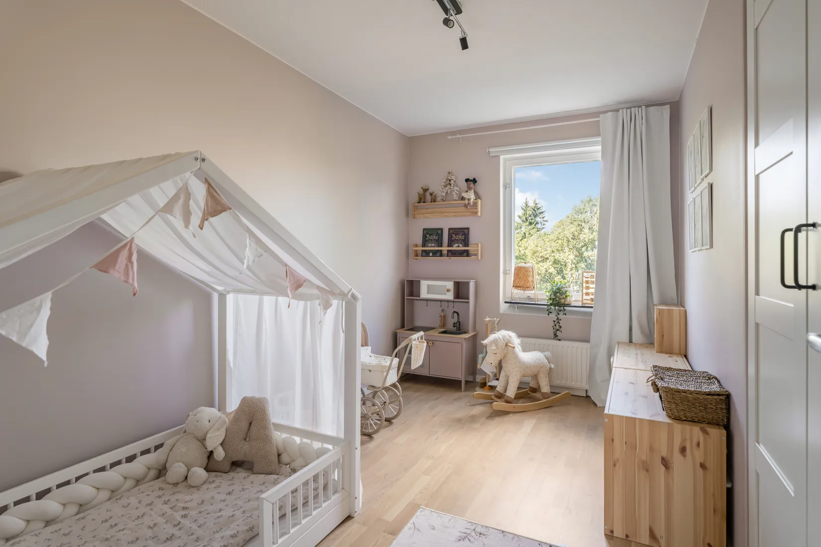 Bostadsrätt, Johan Enbergs väg 48A, 3 tr, Västra Skogen, Solna