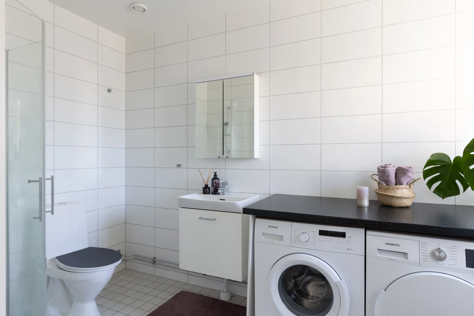 Bostadsrätt, Radhus, Blåhallonvägen 28G, Bresshammar, Strängnäs