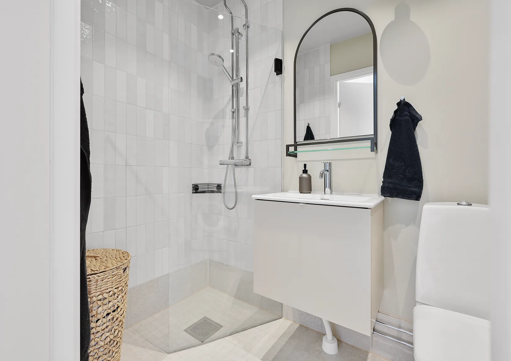 Bostadsrätt, Radhus, Bagarstugans väg 29, Steninge Slottsby, Sigtuna