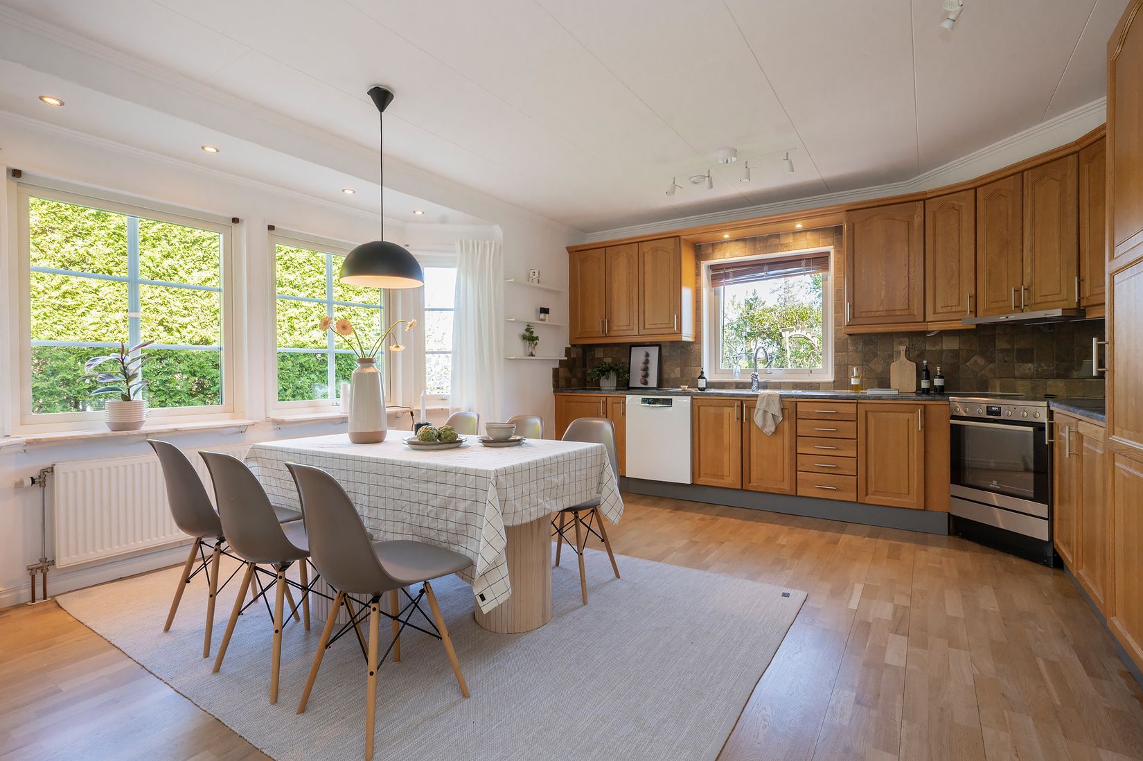 Villa, Laggkärlsvägen 21, Kästa, Huddinge