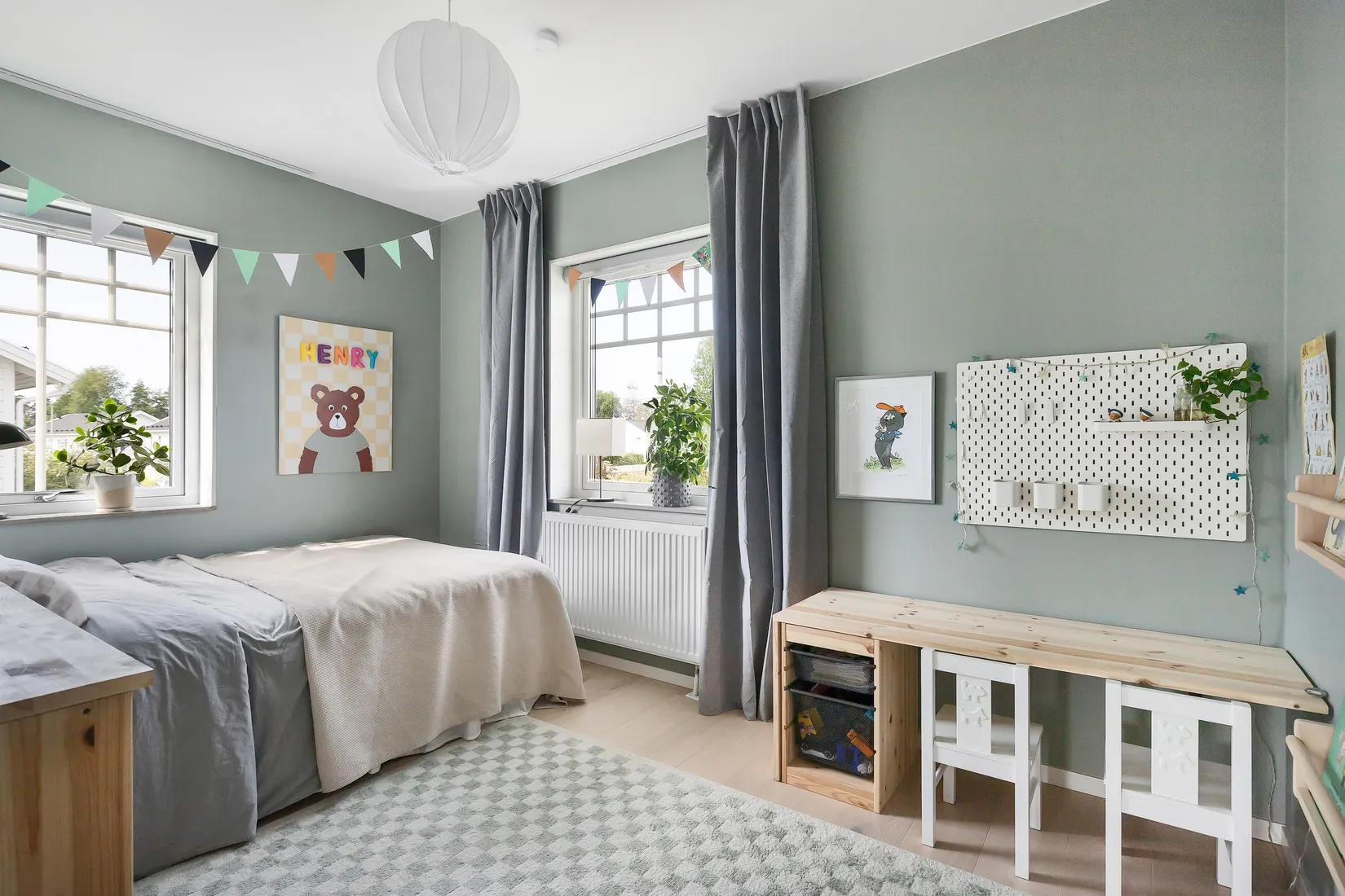 Radhus, Björnmossvägen 33, Lindbacken, Uppsala