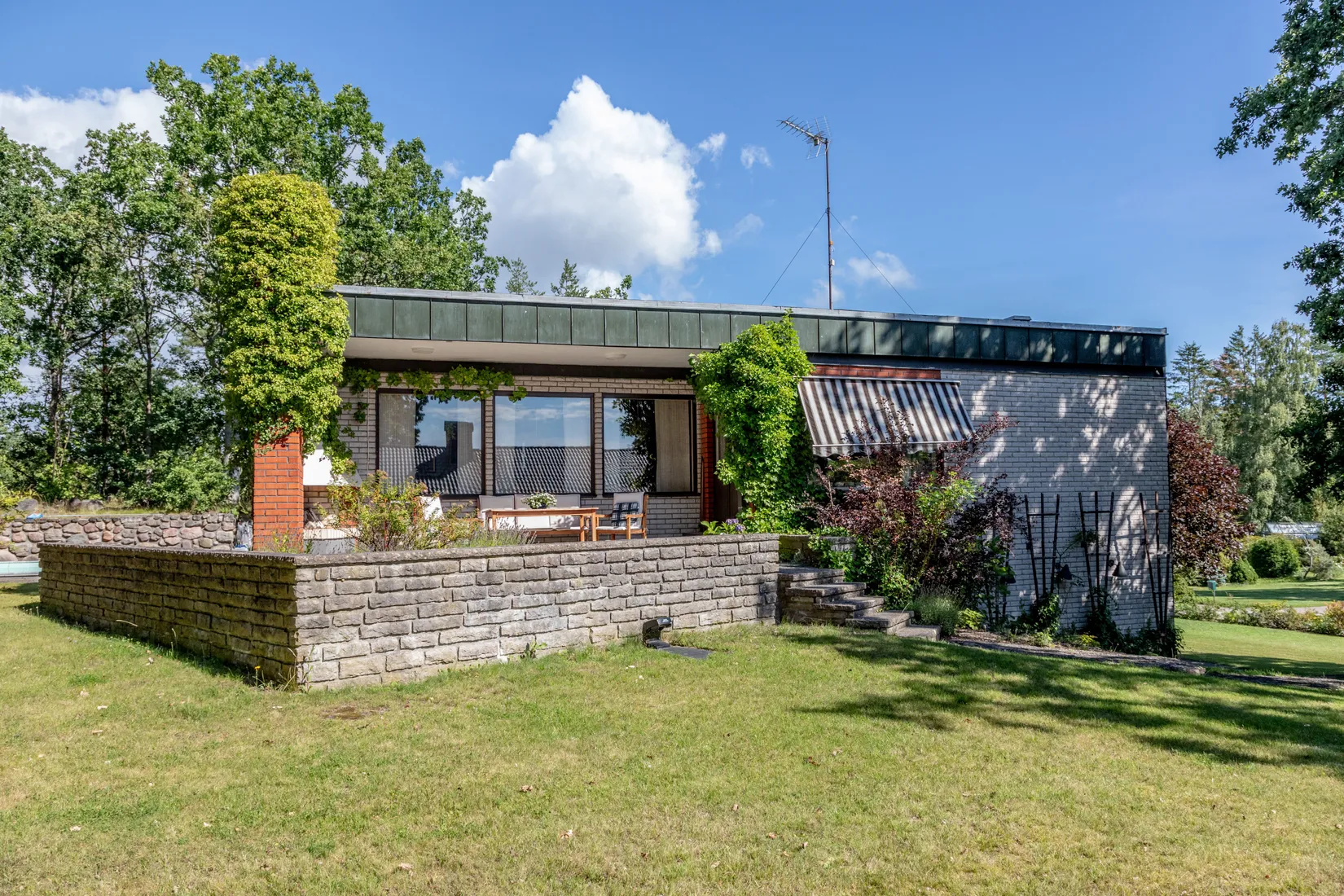 Villa, Ängshagsvägen 4, Ljungnäs, Mönsterås