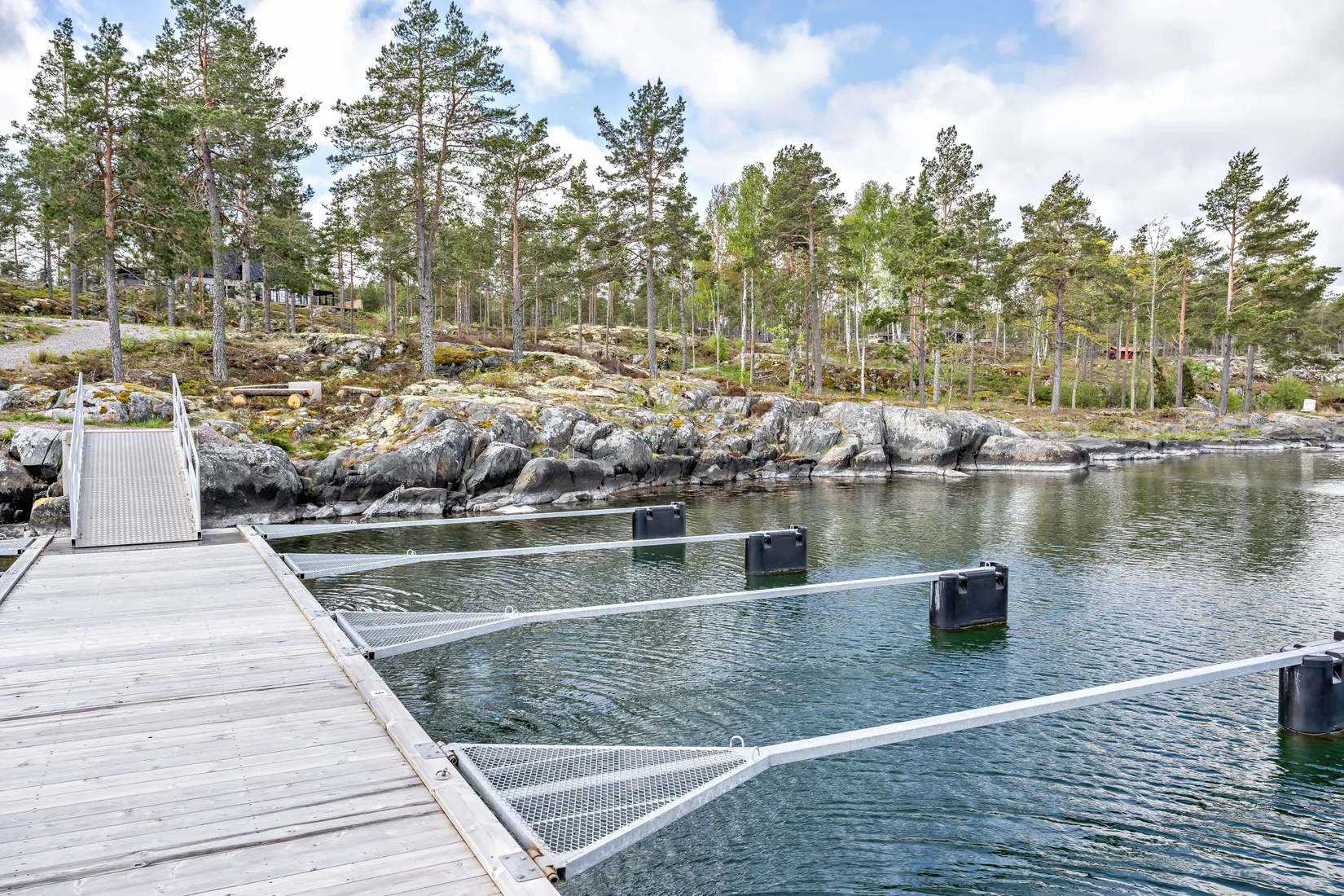 Tomt, Lotsvägen 1, Gryts skärgård, Valdemarsvik