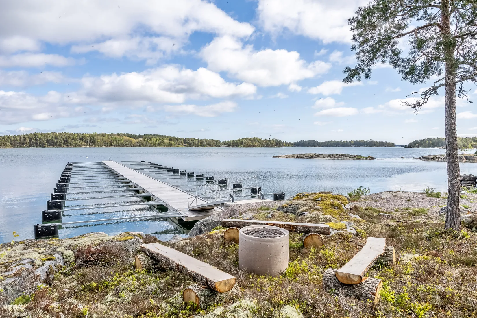 Tomt, Fiskarevägen 9, Gryts skärgård, Valdemarsvik