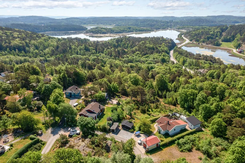 Tomt, Trankoket, Skåpesund, Tjörn