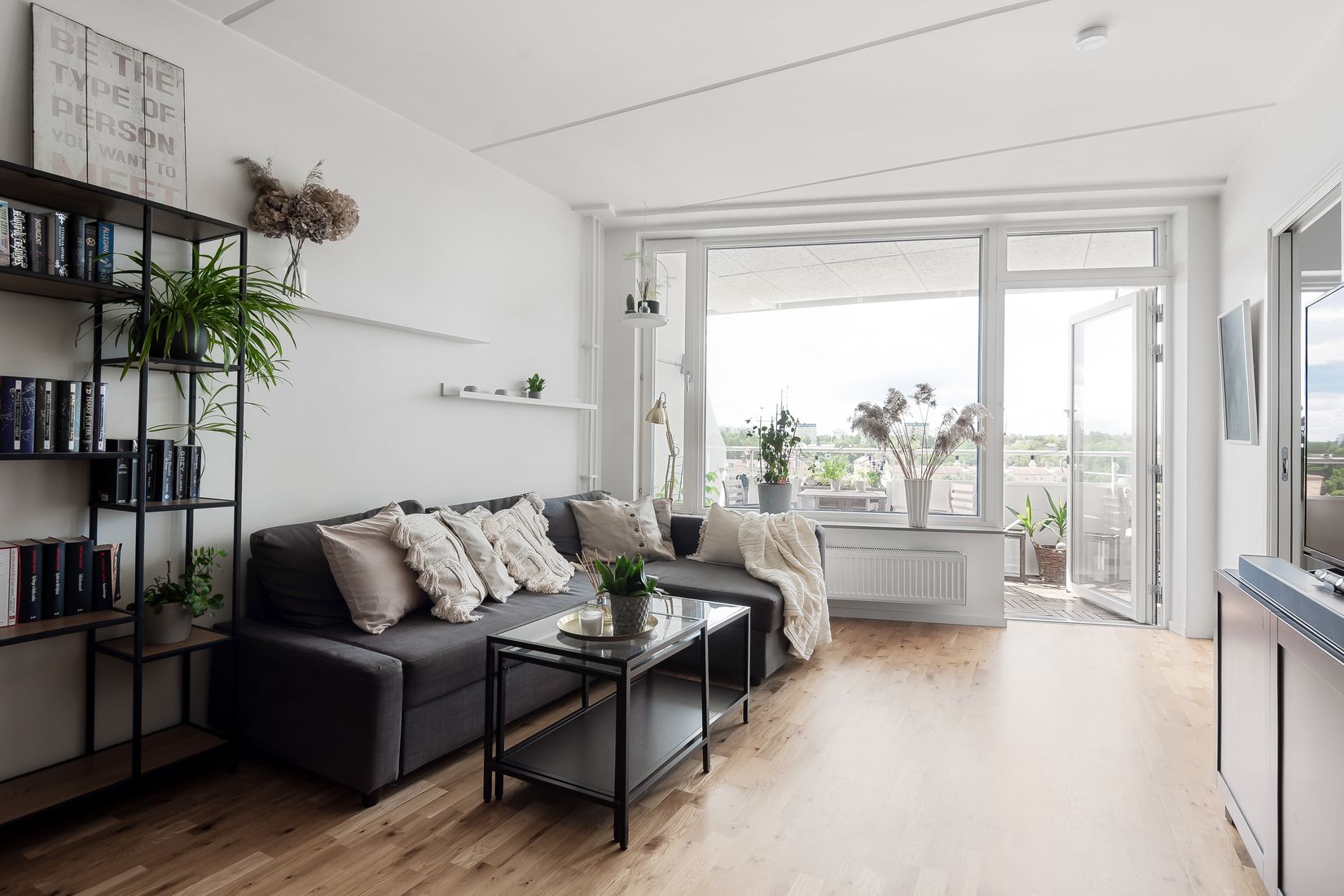 Bostadsrätt, Funäsgatan 8, Vån 8 (183/1703), Råcksta / Vällingby Parkstad, Stockholm