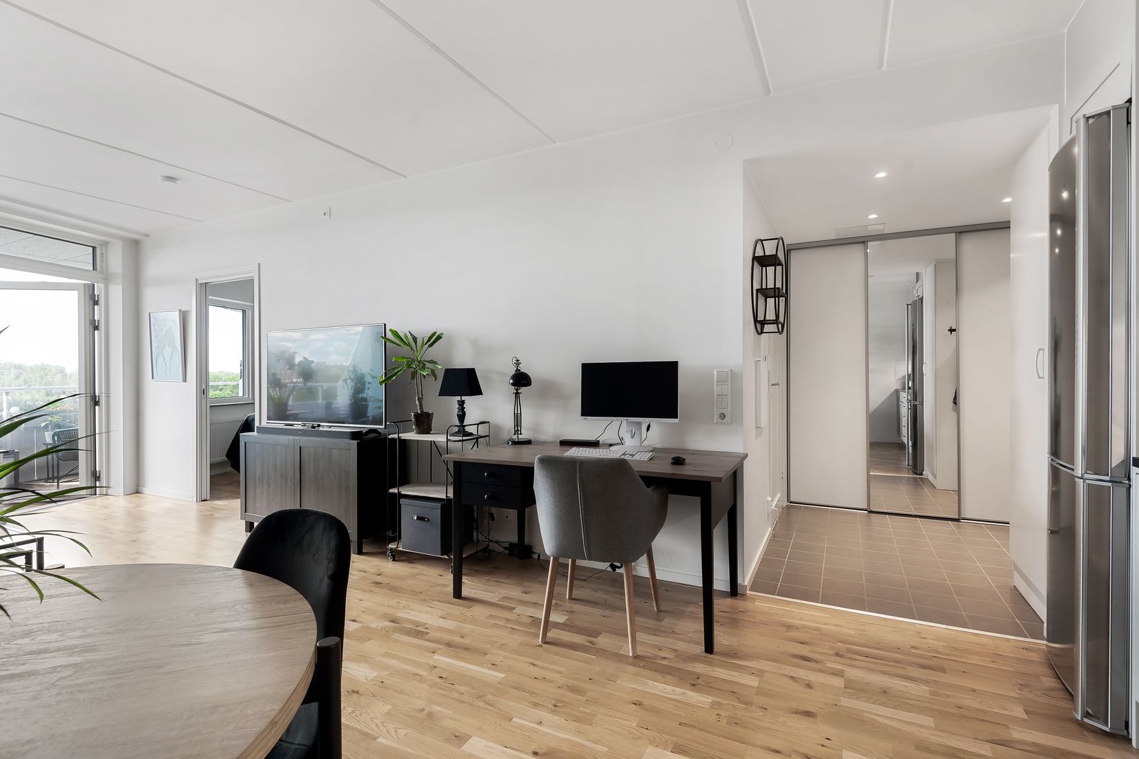 Bostadsrätt, Funäsgatan 8, Vån 8 (183/1703), Råcksta / Vällingby Parkstad, Stockholm