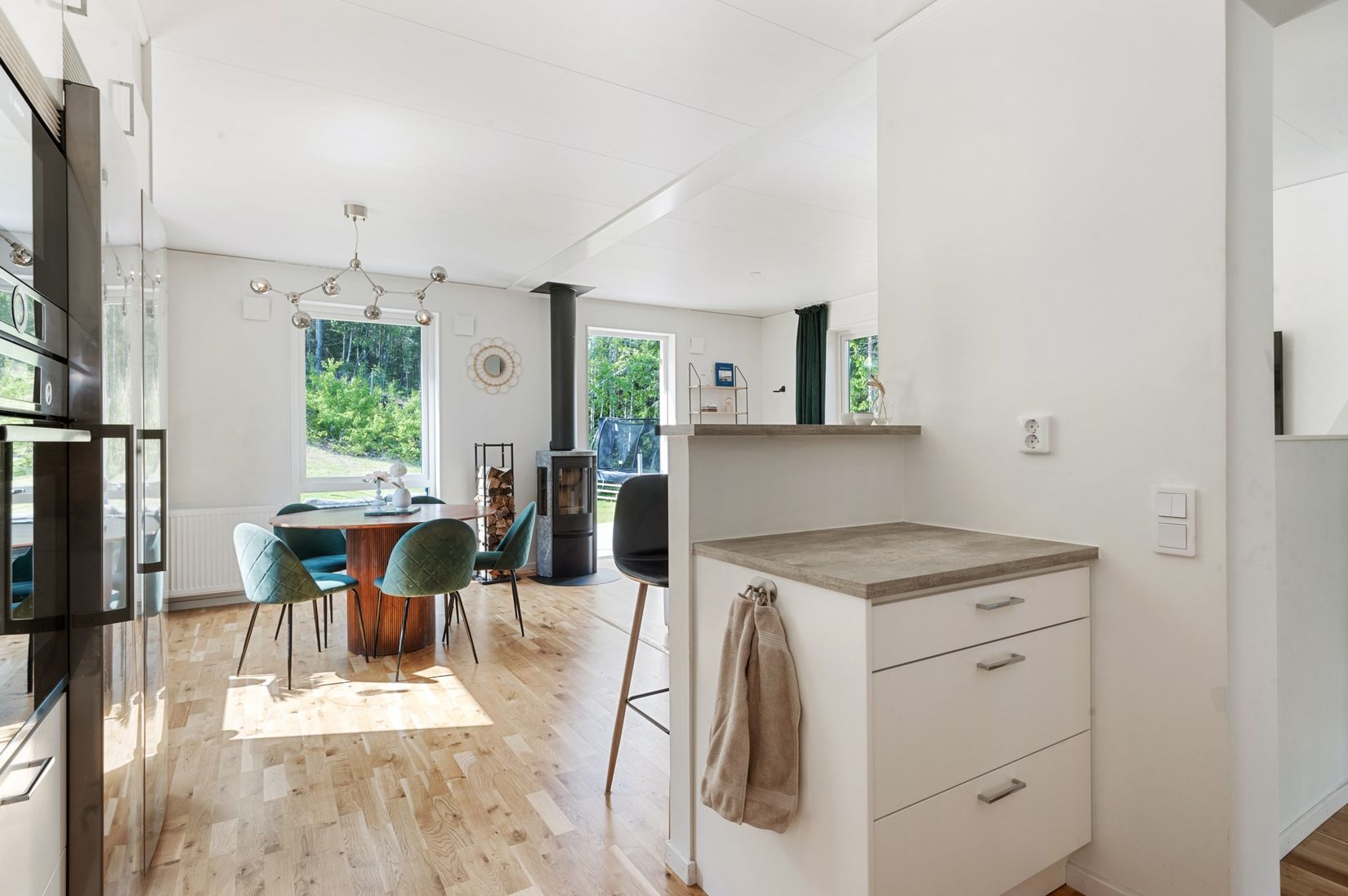 Villa, Lövsångarvägen 31, Valsjöskogen, Margaretelund, Österåker